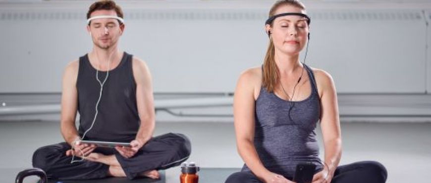 Zaawansowana technologicznie opaska wytrenuje Twój mózg podczas medytacji